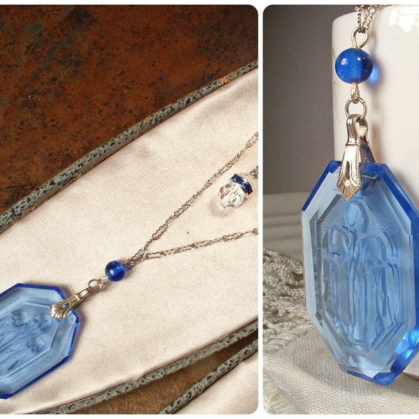 vintage années 1940 Art Nouveau Saphir Bleu Intaglio Pendentif Collier, Sterling Argent Tchèque Camphre Verre Gravé Coupé Cobalt Cristal Lily Valley