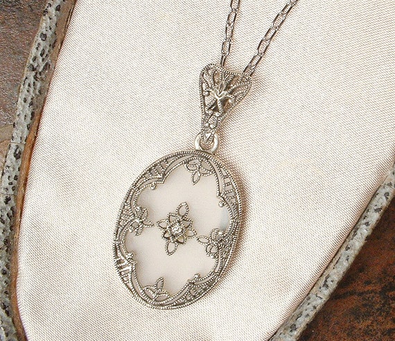 Vintage DIAMOND Camphor Glass Necklace,Art Deco S… - image 3