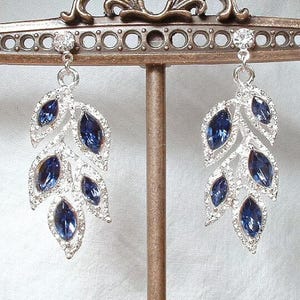 Art Deco Sapphire Earrings, Rhinestone Leaf Navy Blue Bridal Dangle Earrings Silver Drop Flapper Earrings 1920 Gatsby Wedding Vintage Gift
