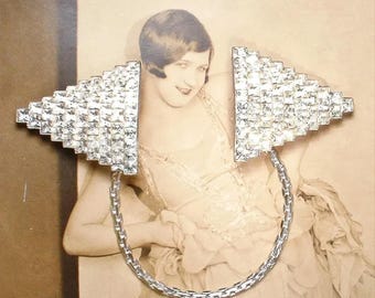 Vintage Art Deco Bridal Fur Clip Pair, 1920s Wrap Bolero Shrug Winter Wedding Crystal Rhinestone Silver Sweater Clips, Gatsby Jewelry Gift