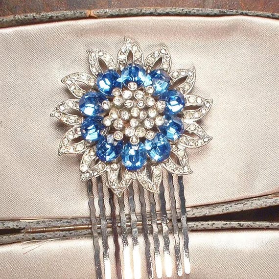 Vintage Sapphire Rhinestone Floral Bridal Hair Comb/wedding  display picture 3