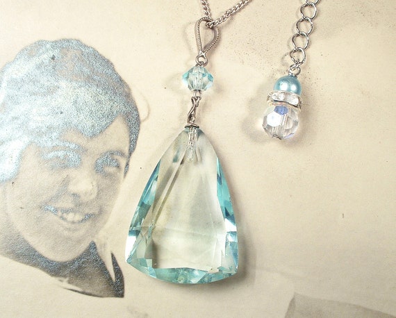 ANTiQue Art Deco Aqua Cut Crystal Pendant Necklac… - image 4