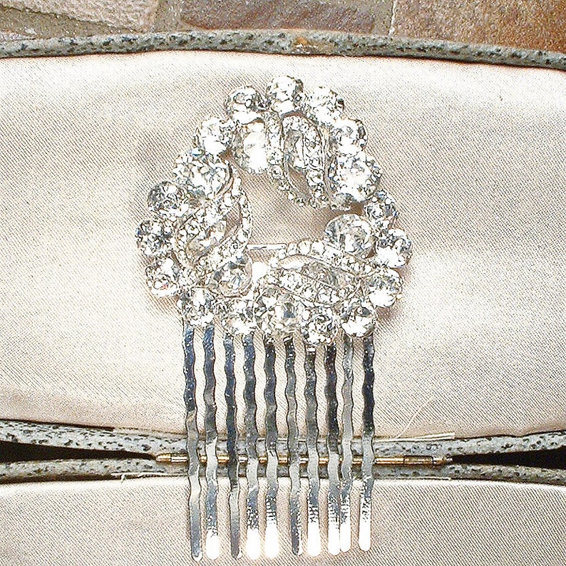 PRISTINE Vintage 1940s EISENBERG Brooch/Bridal Hair Comb,Layered Crystal Rhinestone Bridal Wedding Dress Sash Pin/Headpiece Hairpiece Signed Convert to Hair Comb