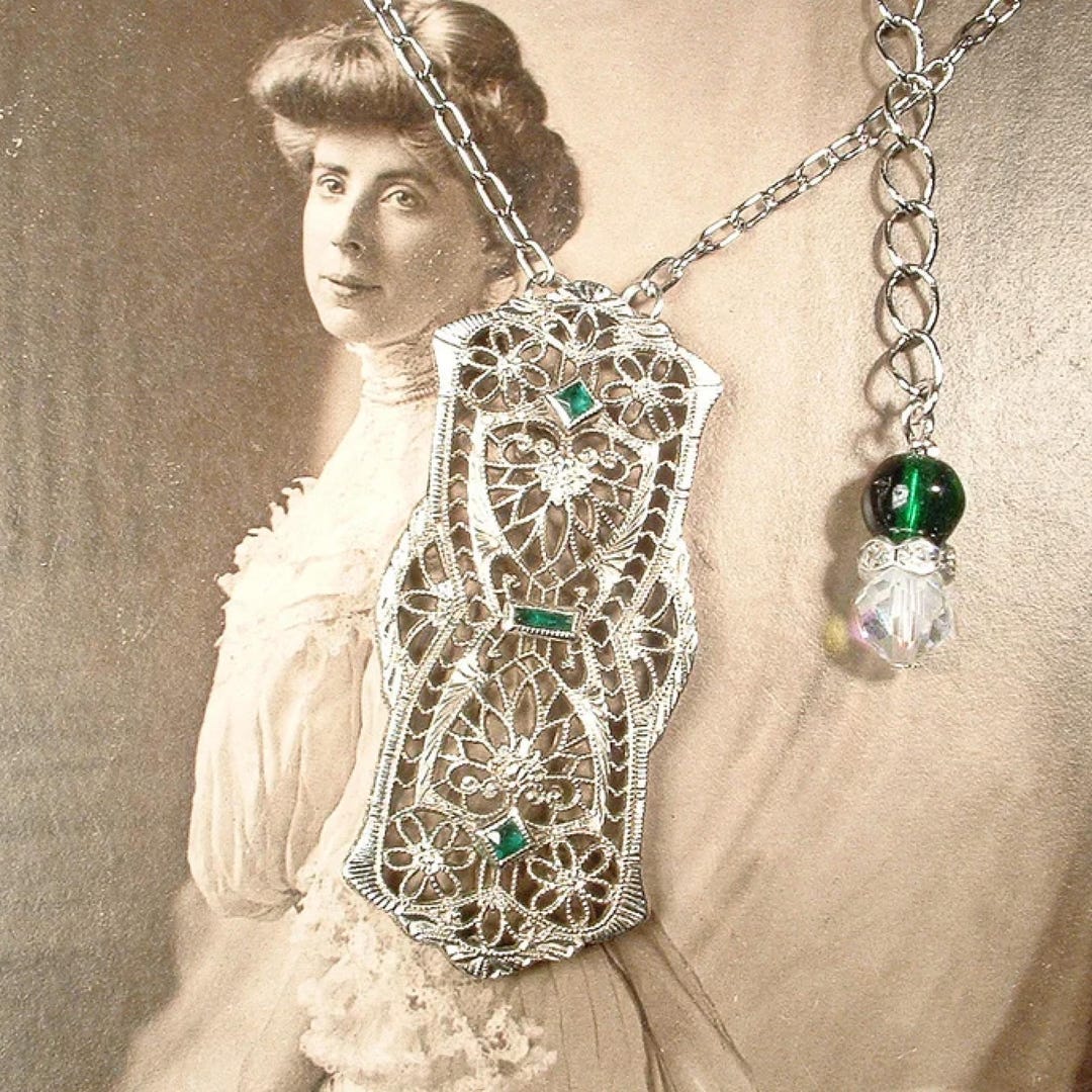 Antique 1920s Emerald Green Rhinestone Necklace,art Deco/edwardian 