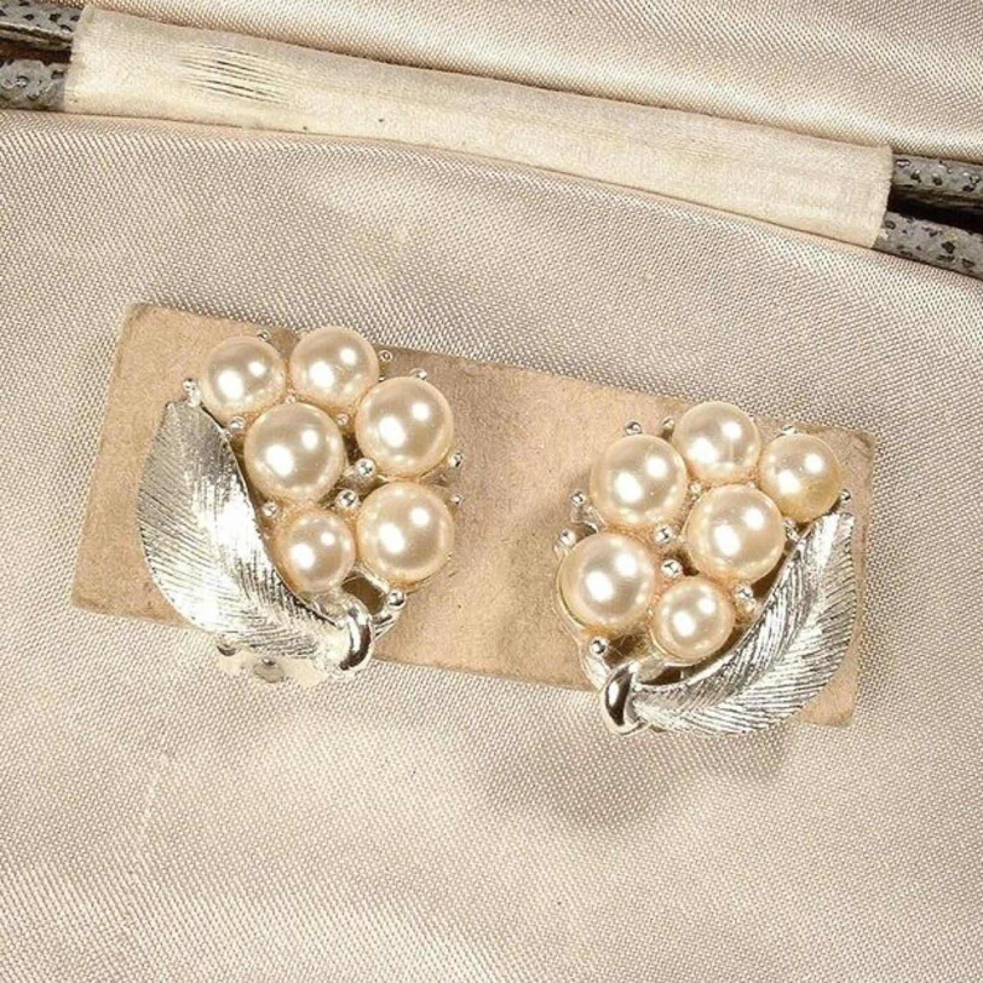 Ivory Pearl Bridal Earrings