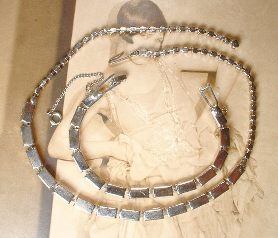 PRISTINE Vintage Baguette Rhinestone Necklace and… - image 9