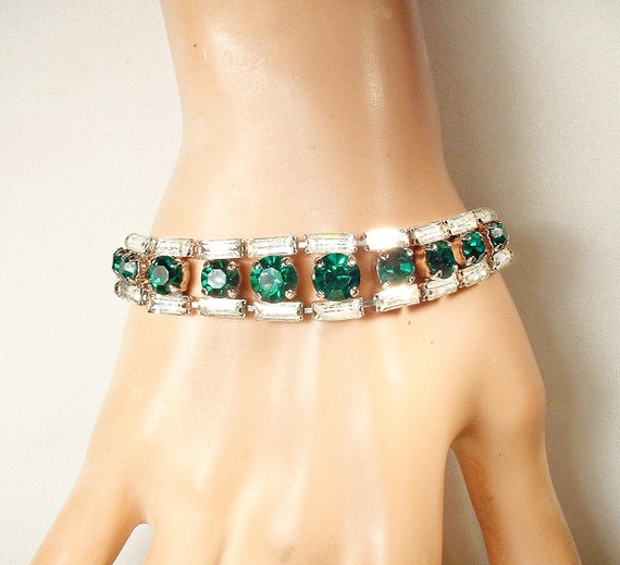 Vintage Art Deco Emerald Rhinestone Bracelet, Gre… - image 5