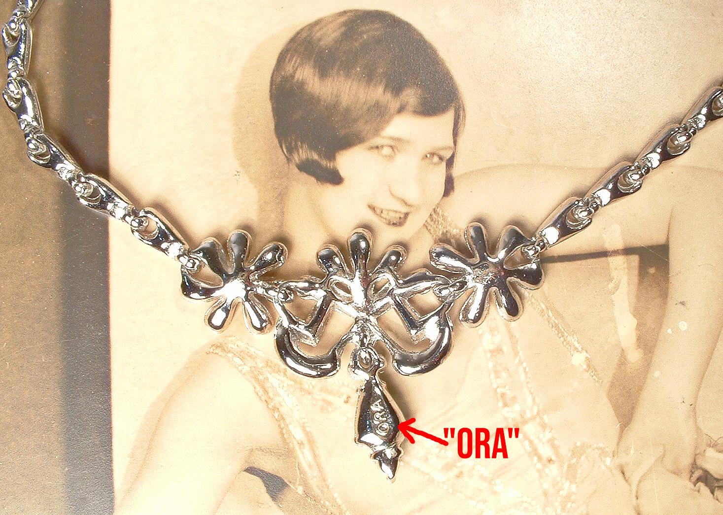 Collier Vintage Années 1930 – Marcassite, émeraude, Strass Vert – Argenté 35 Cm