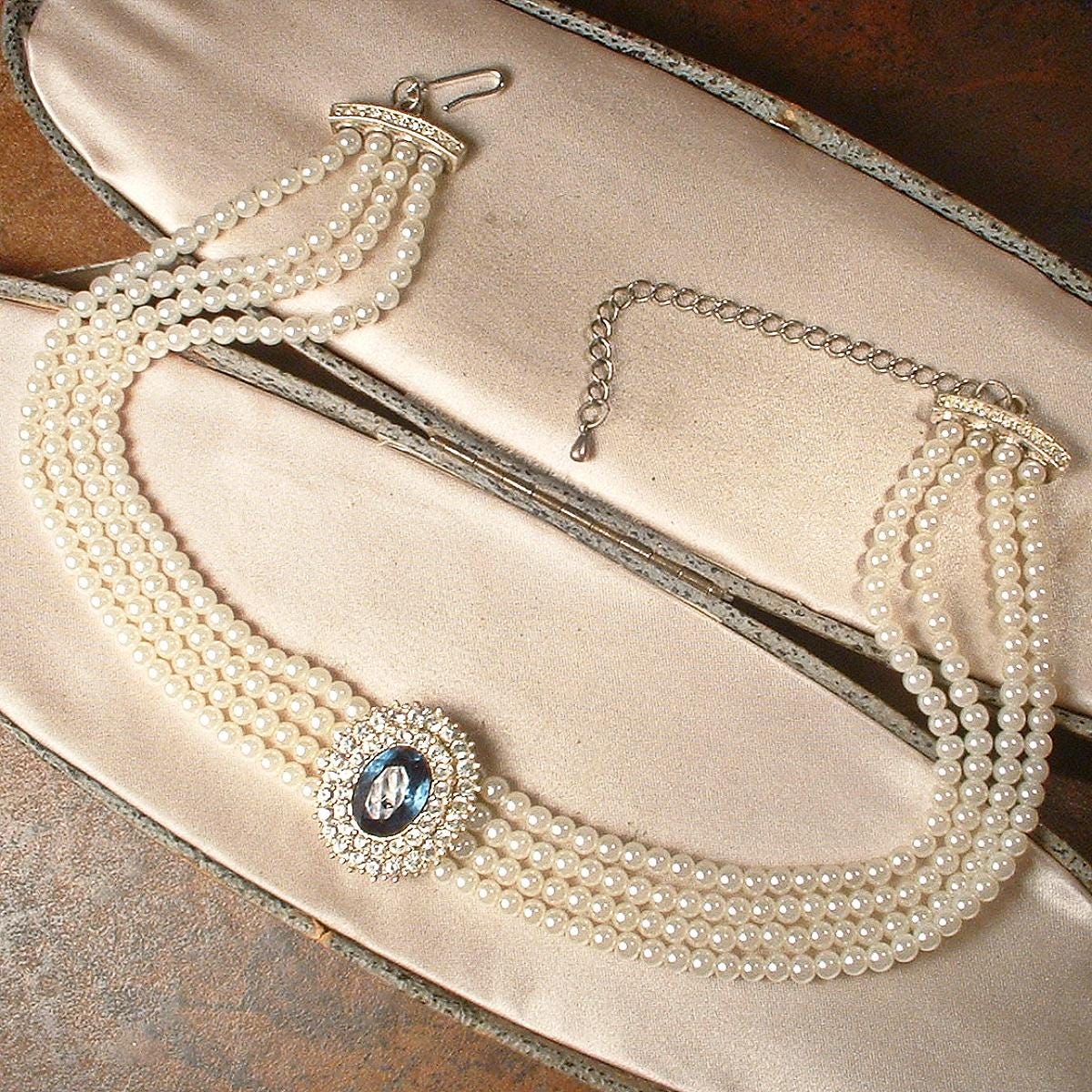 【TATIANA】Classic pearl choker necklace 14KGF 韓国アクセ TATIANA】Classic pearl choker necklace 14KGF 韓国アクセ Buy