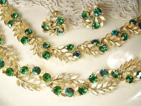 PRiSTiNe Vintage Emerald Rhinestone Necklace/Brac… - image 2