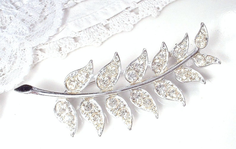 Art Deco Clear Pave Rhinestone Silver Fern Brooch or Hair Comb Vintage Bridal Leaf Hairpiece or Sash Brooch Woodland Wedding Grecian 1920s