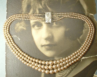 PRiSTiNe 1940s Vintage Art Deco Champagne Ivory Pearl Necklace, Bridal/Wedding Multi 3 Strand Glass Pearl Silver Rhinestone Clasp Antique