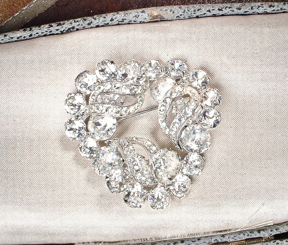 PRISTINE Vintage 1940s EISENBERG Brooch/Bridal Ha… - image 5