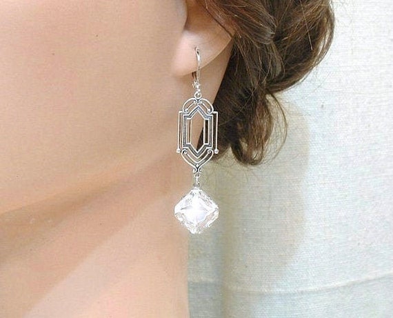 1 Pair Vintage Statement Flower Crystal Hook Earrings Drop Dangle Women Jewelry 1 Pair Vintage Statement Flower Crystal Hook Earrings Drop Dangle Women Jewelry