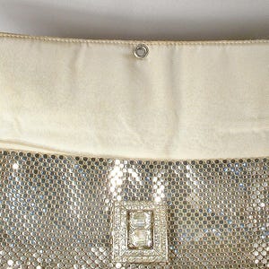 Pochette Whiting Davis in rete argentata, in condizioni perfette, con strass, stile Art Déco, glamour vecchia Hollywood, borsa da sera/matrimonio vintage, borsa a mano anni '40. immagine 7