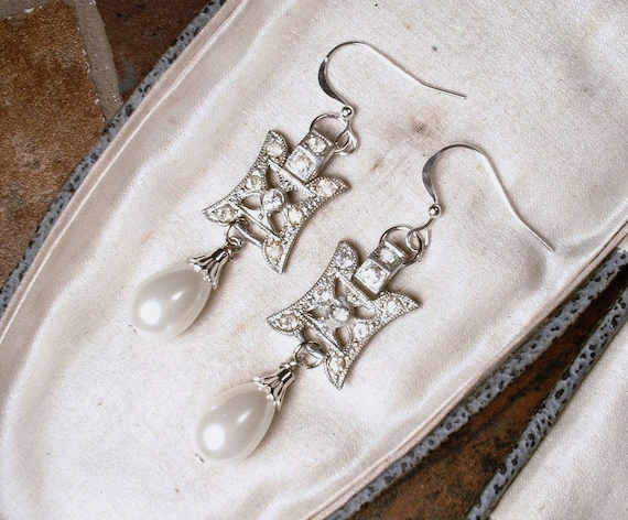1920s Edwardian Pearl Drop Earrings sterling Silver French Paste