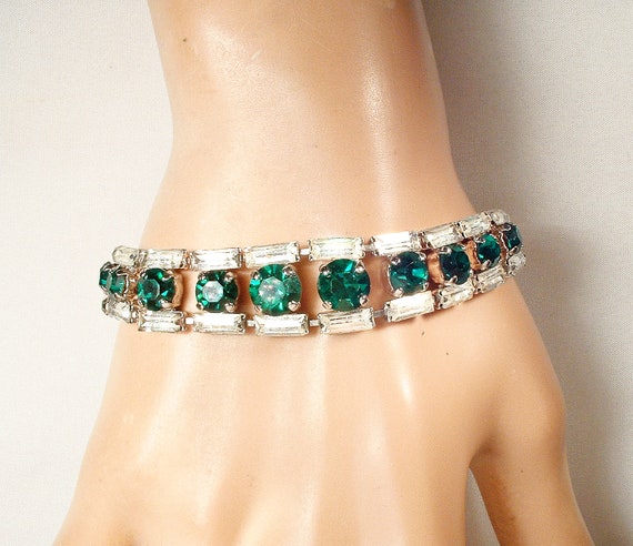 Vintage Art Deco Emerald Rhinestone Bracelet, Gre… - image 3