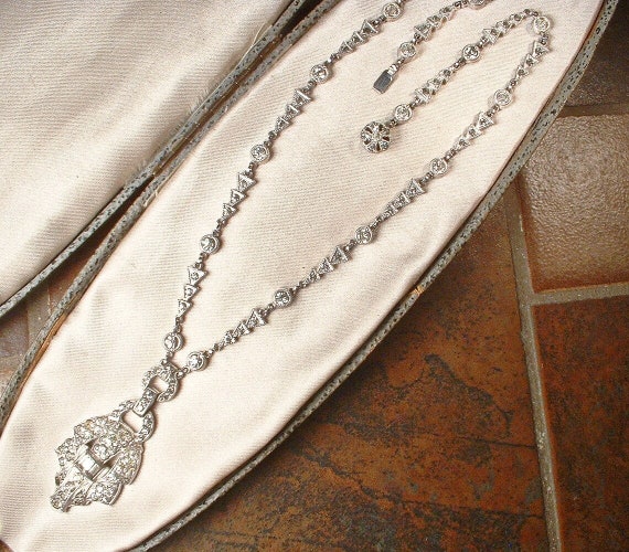 Gatsby antique jewellery deals