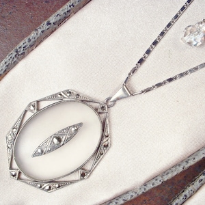 Art Deco Markasit Kampfer Glas Halskette, Silber Rhodium Filigree Strass Anhänger 1920er Jahre Hochzeit / Brautschmuck etwas Altes Geschenk