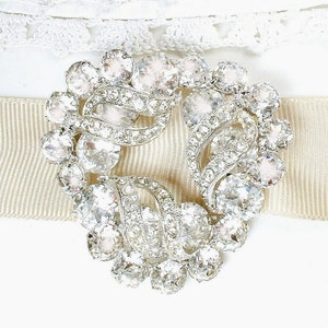 PRISTINE Vintage 1940s EISENBERG Brooch/Bridal Hair Comb,Layered Crystal Rhinestone Bridal Wedding Dress Sash Pin/Headpiece Hairpiece Signed image 8