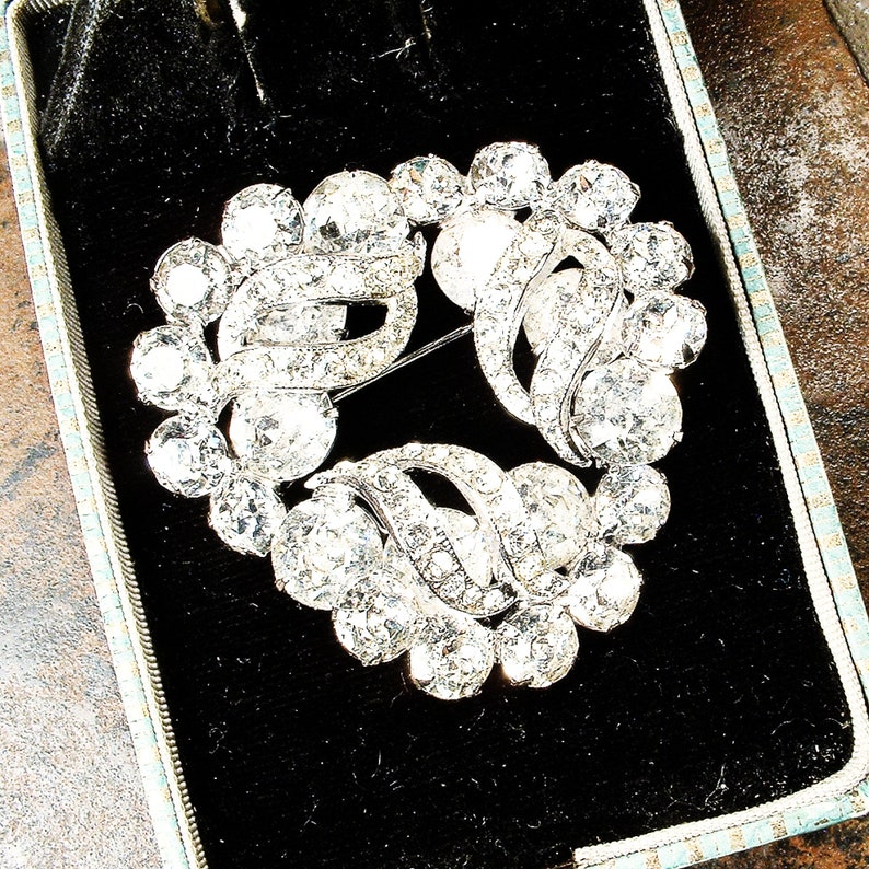 PRISTINE Vintage 1940s EISENBERG Brooch/Bridal Hair Comb,Layered Crystal Rhinestone Bridal Wedding Dress Sash Pin/Headpiece Hairpiece Signed image 7