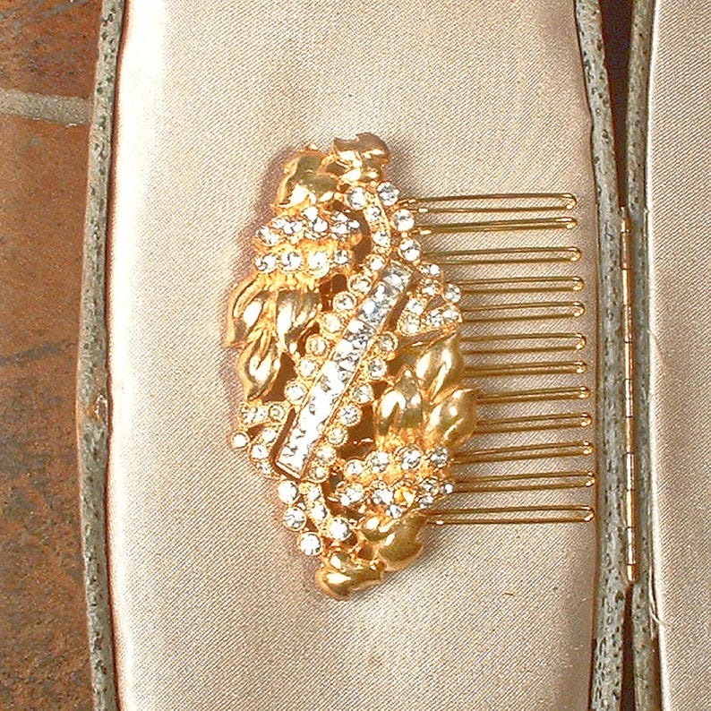 Peineta/broche vintage Art Déco con diamantes de imitación dorados, broche para fajín de vestido de novia/boda de los años 20, tocado de cristal estilo Gatsby Flapper. Regalo perfecto. imagen 6