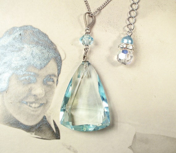 ANTiQue Art Deco Aqua Cut Crystal Pendant Necklac… - image 8