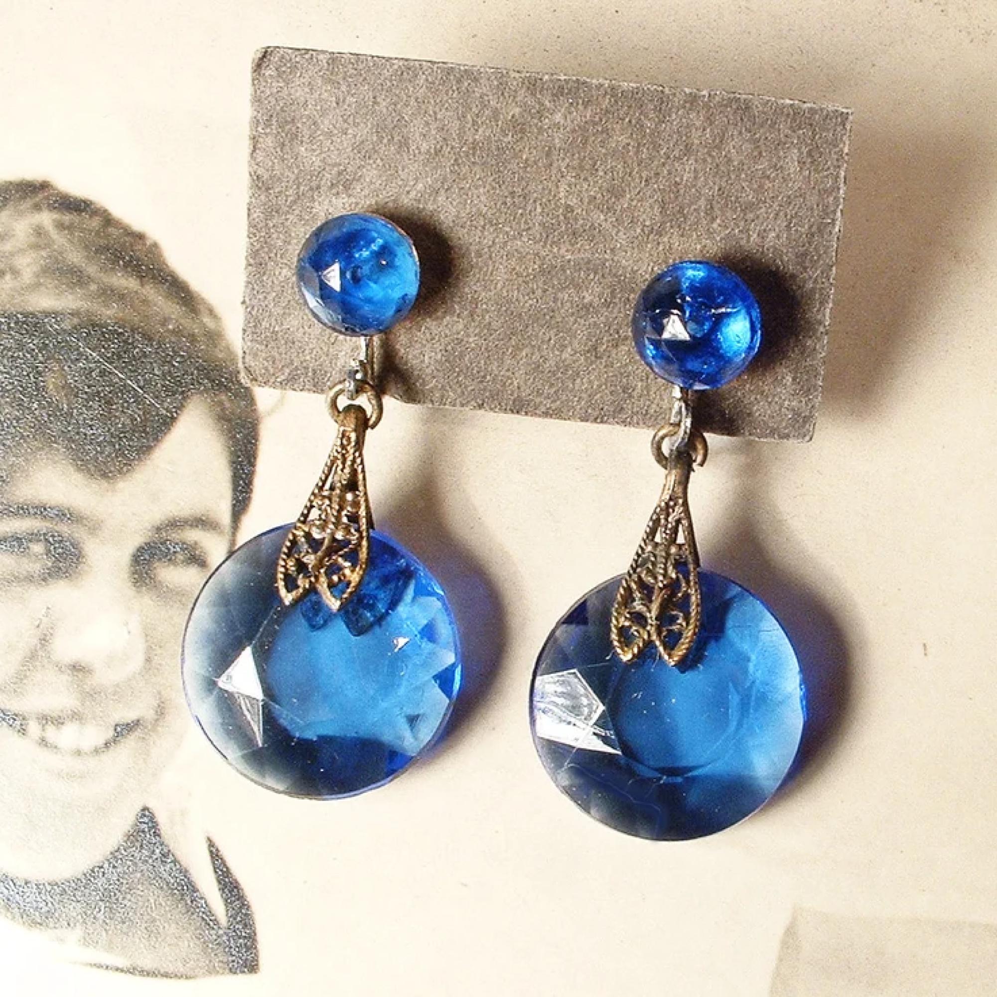 Vintage Blue Rhinestone Filigree Brooch, Square Shape