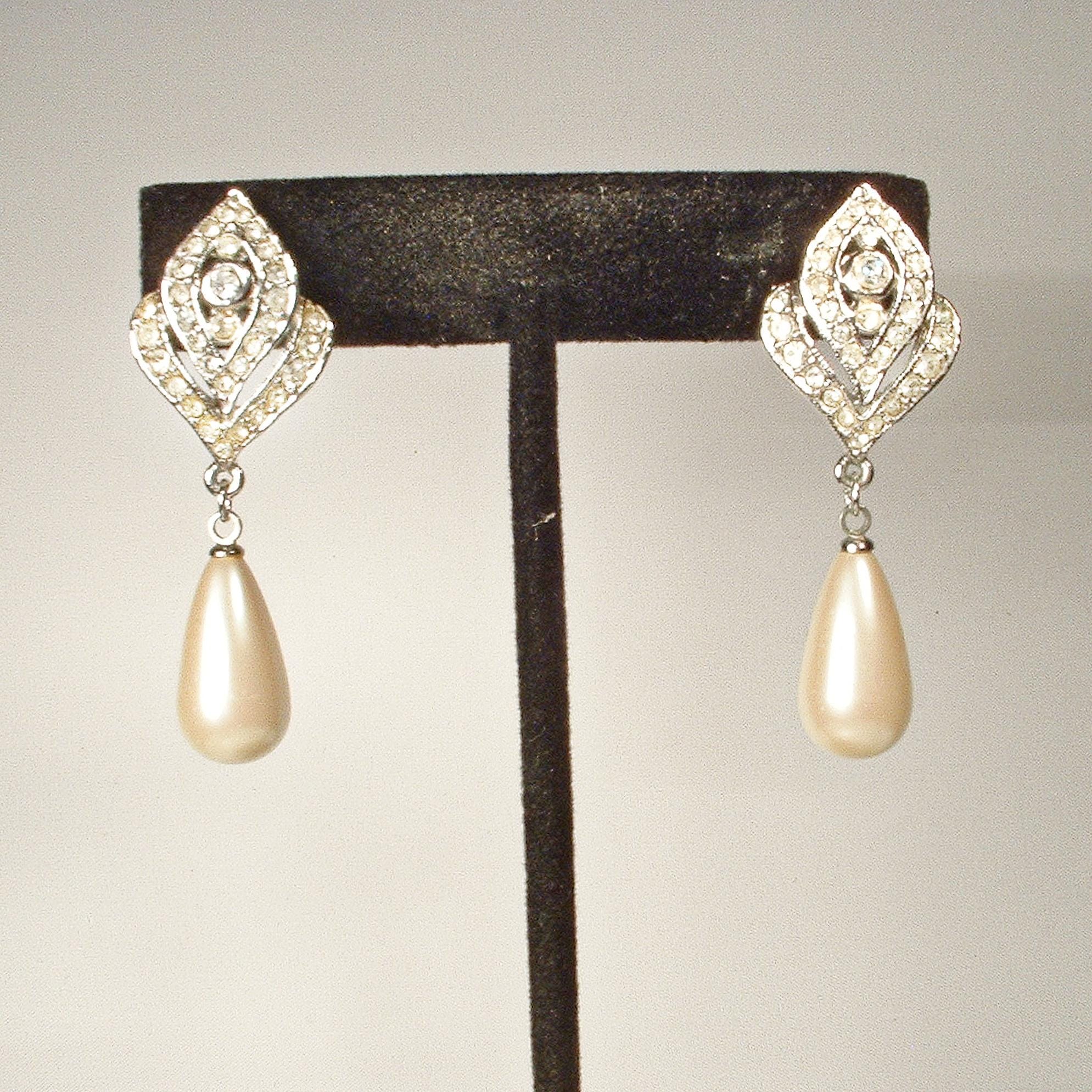 ■VINTAGE HOLLYWOOD■ Modern Pearl Earring VH2479EA005M Designer fashion, Seoul-fully created | W Concept