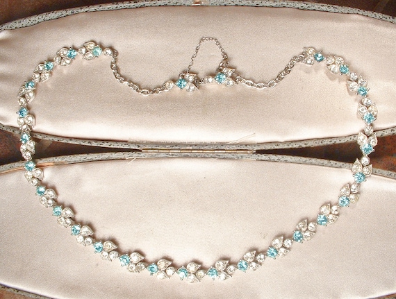 Vintage Aqua Rhinestone Necklace, BOGOFF 1940s Ar… - image 4