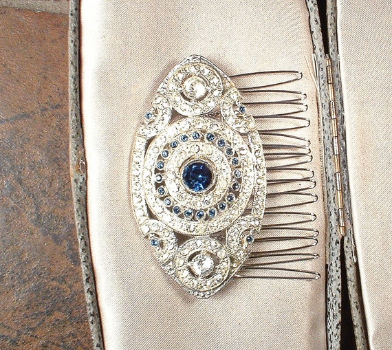 Antique 1930s Sapphire Blue Wedding Dress Brooch/… - image 3