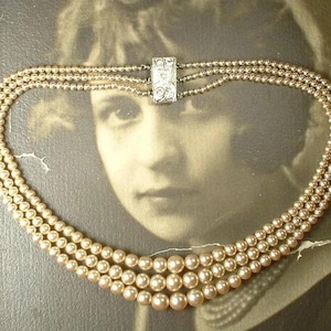 1940s Vintage Art Deco Champagne Ivory Pearl Necklace, Bridal/Wedding Multi 3 Three Strand Glass Silver Rhinestone Clasp Antique PRISTINE