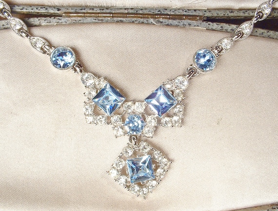 PRISTINE Vintage Ice/Light Blue BOGOFF Rhinestone… - image 5