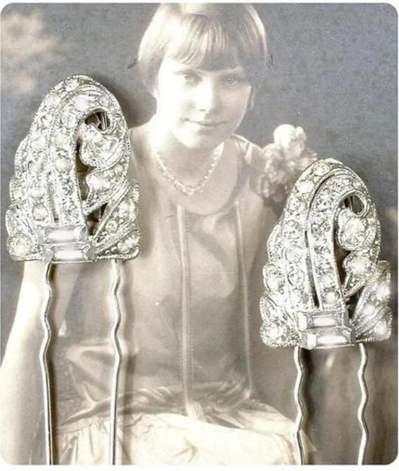 ANTIQUE Art Deco Bridal Hair Comb, Duette Dress Clip Brooch  display picture 3