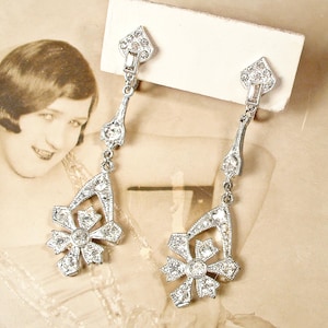 Orecchini pendenti con strass Art Déco vintage anni '20, orecchini lunghi in pasta d'argento con cristalli da sposa anni '30, orecchini a vite Gatsby flapper edoardiani sul retro