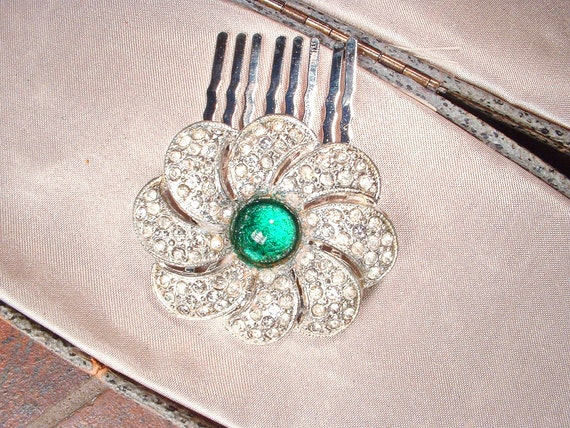 ANTIQUE 1920s Emerald Green Art Deco Hair Comb Pa… - image 3