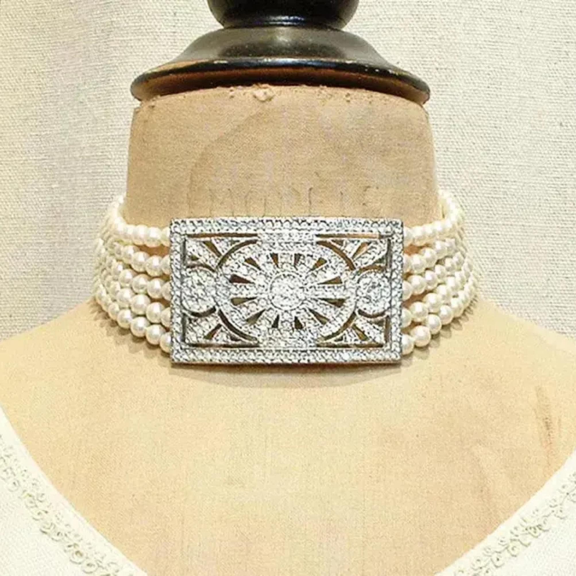 アクセサリー Ameri VINTAGE PEARL COLLAR CHOKER Ameri（アメリ）の「PEARL COLLAR CHOKER（チョーカー）」 - WEAR
