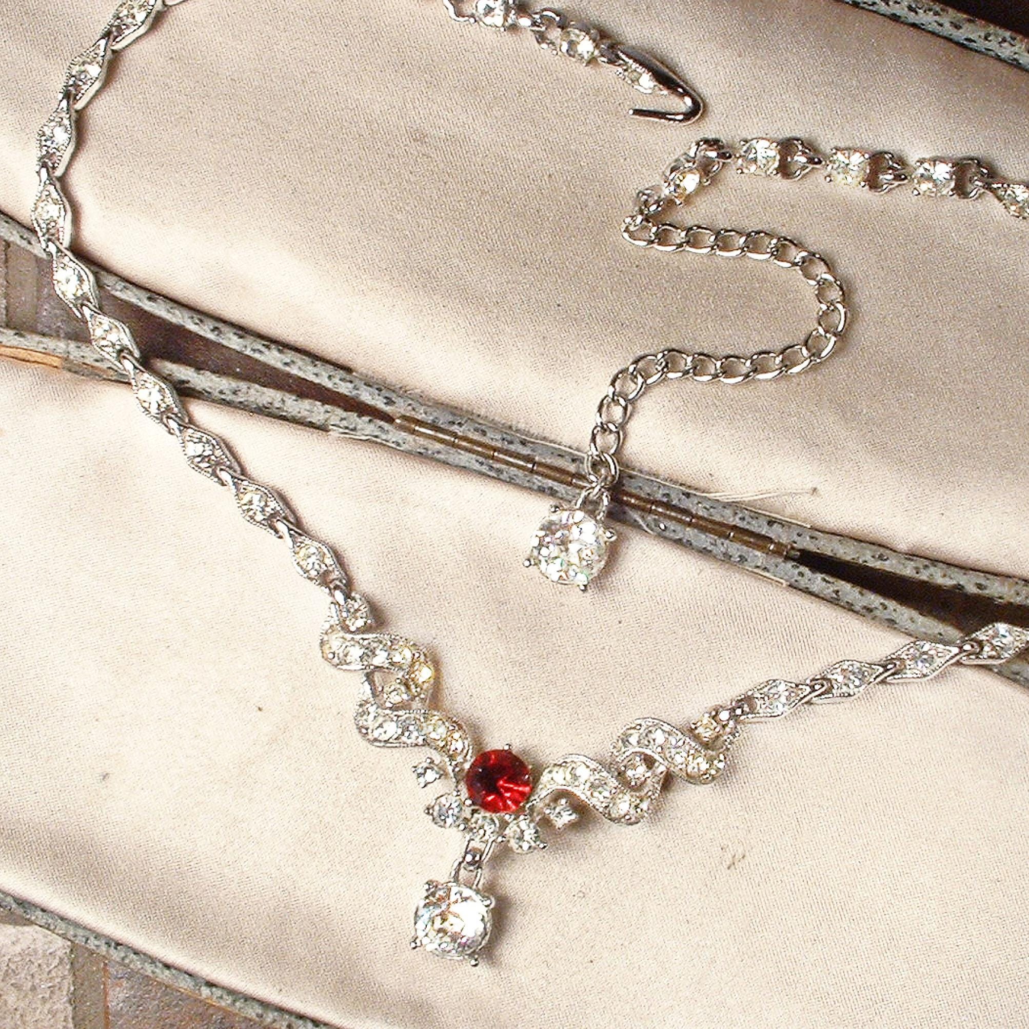 1950's Red Necklace - Etsy