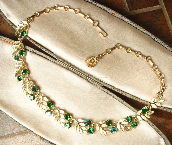 PRiSTiNe Vintage Emerald Rhinestone Necklace/Brac… - image 4