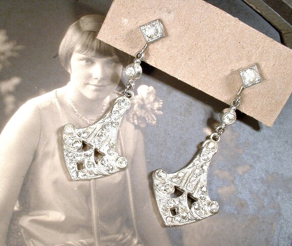 ANTiQue 1920s Pave Rhinestone Flapper Dangle Earri