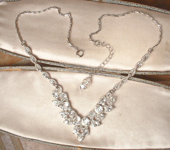 Vintage 1940s Art Deco Necklace, Silver Rhineston… - image 3