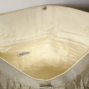 Pochette Whiting Davis in rete argentata, in condizioni perfette, con strass, stile Art Déco, glamour vecchia Hollywood, borsa da sera/matrimonio vintage, borsa a mano anni '40. immagine 11
