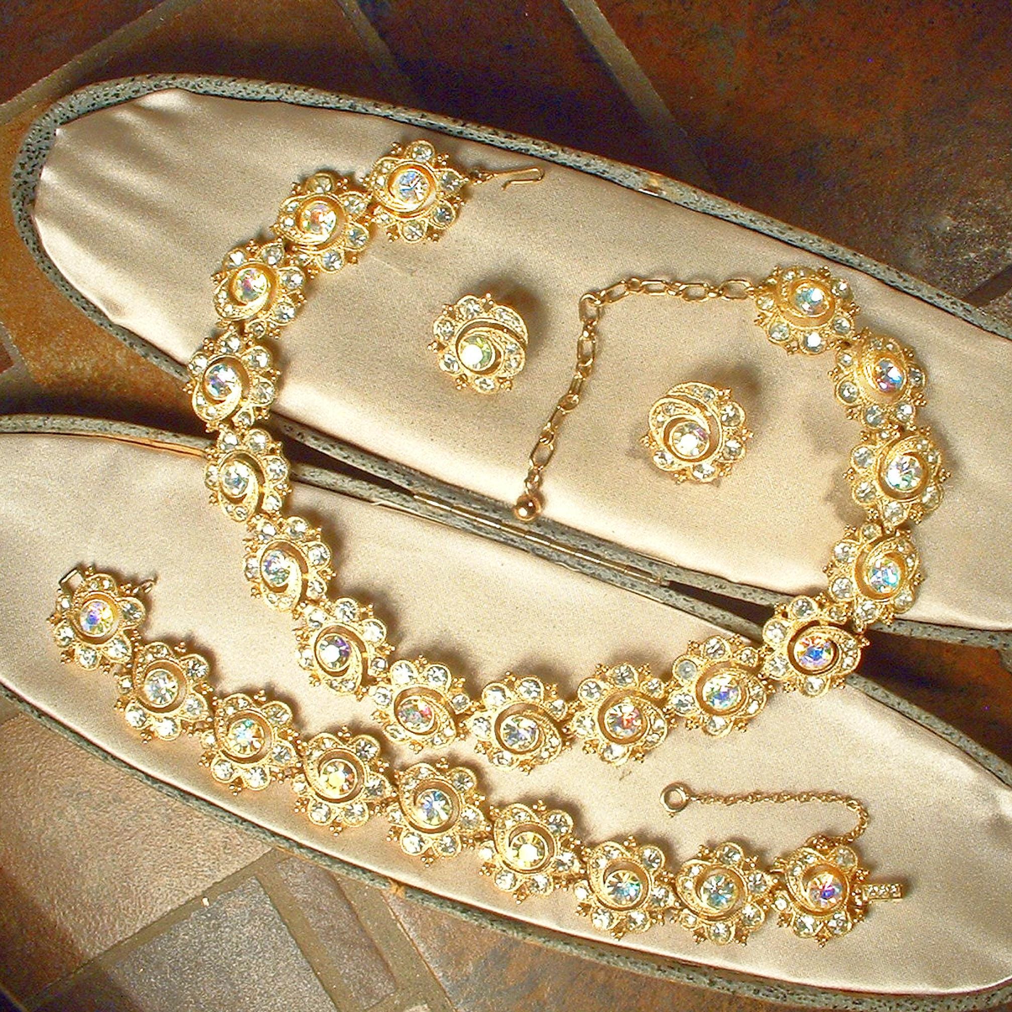 1940s Jewelry Sets - Etsy