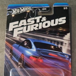 Hot Wheels Porsche 911 GT3 RS - Velozes e Furiosos - Série Prata - Carro Colecionável 1:64
