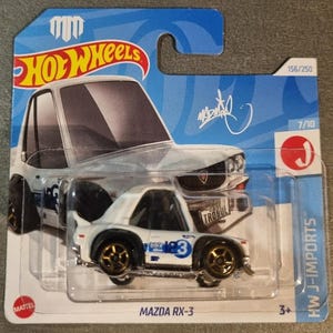 Hot Wheels Mazda RX-3 - HW J-Imports 2024 - 1:64 verzamelobject auto JDM HTD77