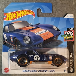 Hot Wheels Shelby Cobra Daytona Coupe - HW Race Day 2024 - 1:64 collector car HTF10 Gulf