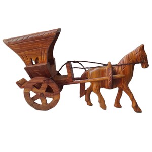Handgefertigtes Holzpferdewagen-Spielzeug Vintage Nachziehspielzeug Miniaturpferdefigur Rustikale Wohnkultur Einzigartiges Geschenk Geburtstagsgeschenk