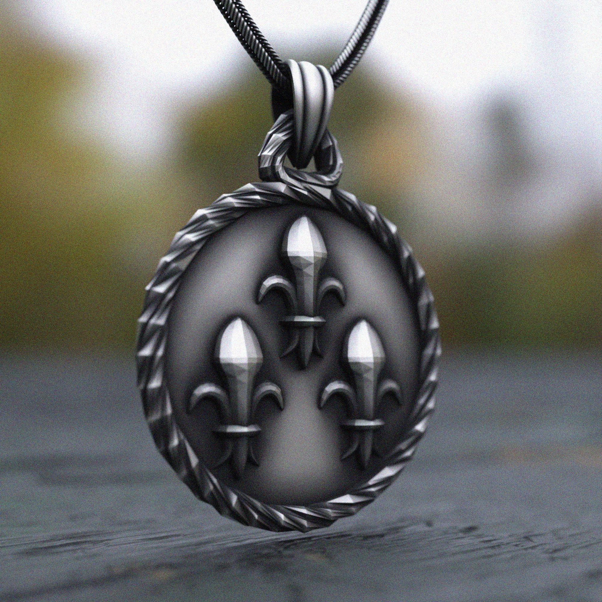 Sterling Silver Fleur De Lis Pendant Necklace: Royal French
