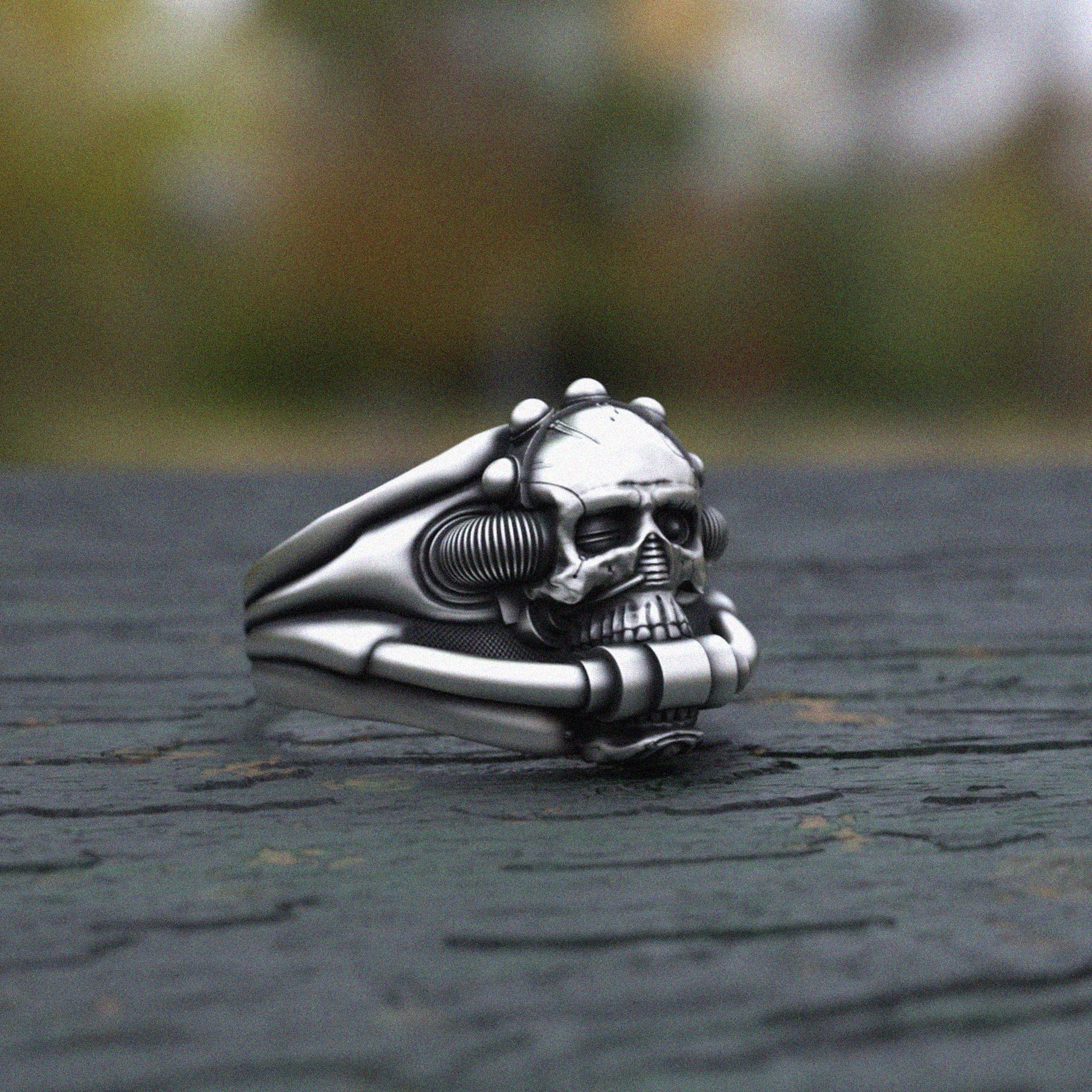 Thirteen Designs MAD FACE Skull Ring y2k