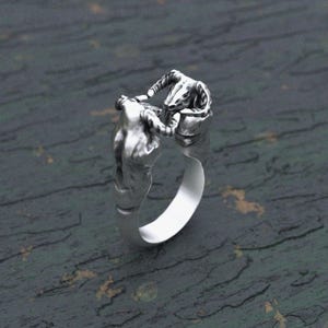 Twin Dragon Ring 925 Sterling Silver | Handmade Mythical Creature Jewelry | Dual Dragon Head Band | Fantasy Statement Ring | Unisex Gift